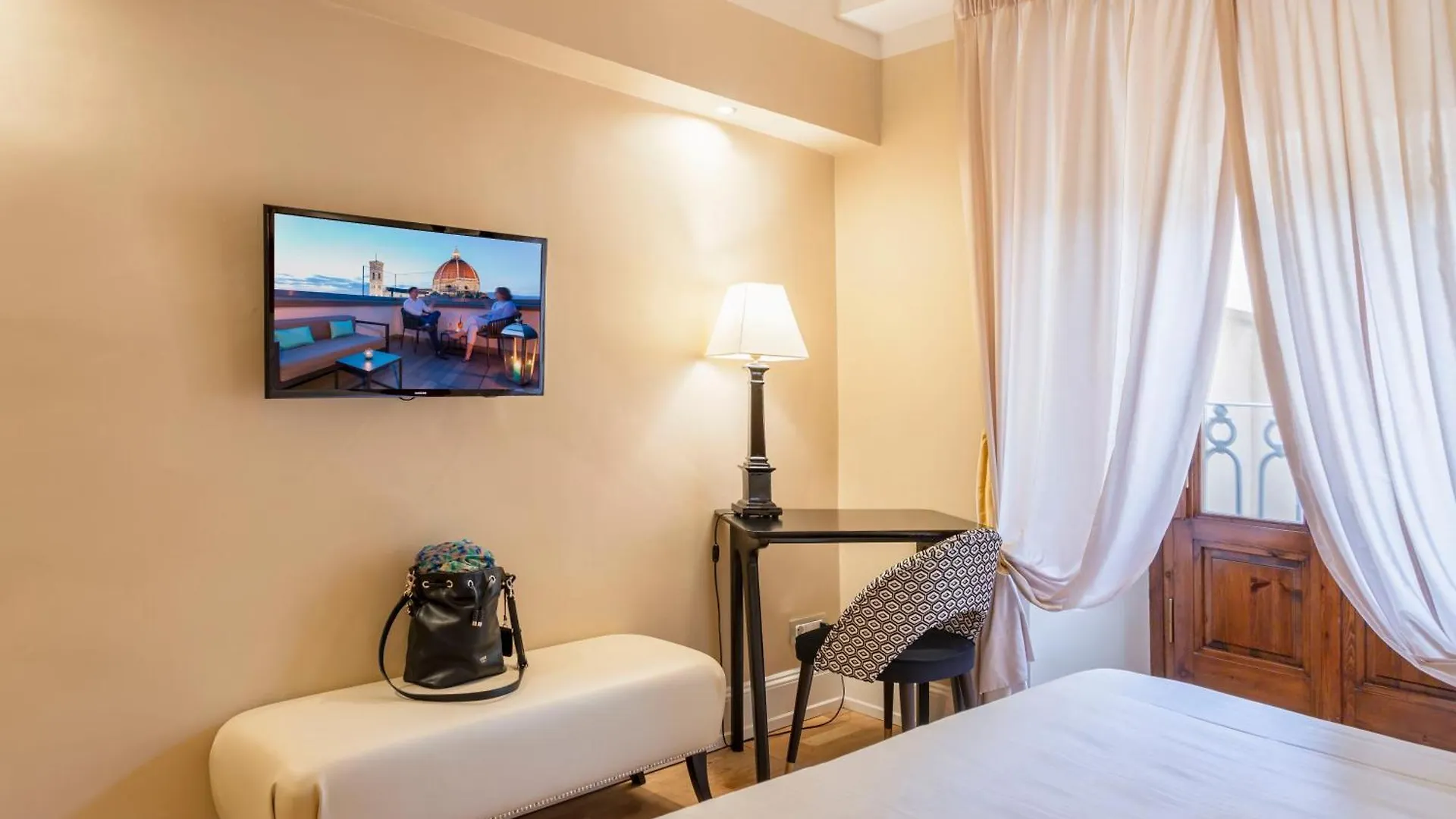 Grand Hotel Cavour Florence 4*,