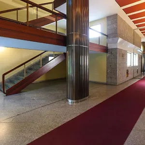 https://contempora-apartments-turati-4-bedrooms-apartment.it-lombardy.com